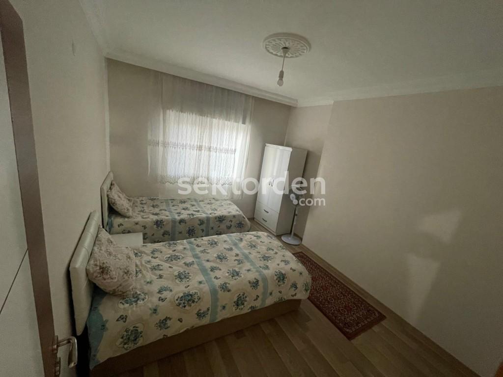 ANTALYA KEPEZ YENİEMEKTE SATILIK 125 M2 3+1 SATILIK EŞYALI GİRİŞ DAİRE