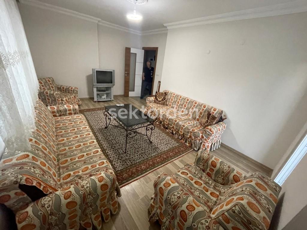 ANTALYA KEPEZ YENİEMEKTE SATILIK 125 M2 3+1 SATILIK EŞYALI GİRİŞ DAİRE