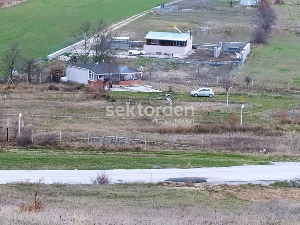 BURSA KILIÇ'TAN GÜRSU ERİCEK KÖYÜNDE SATILIK 10481m2 TARLA
