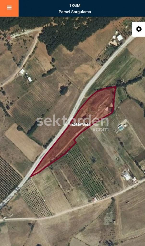BURSA KILIÇ'TAN GÜRSU ERİCEK KÖYÜNDE SATILIK 10481m2 TARLA