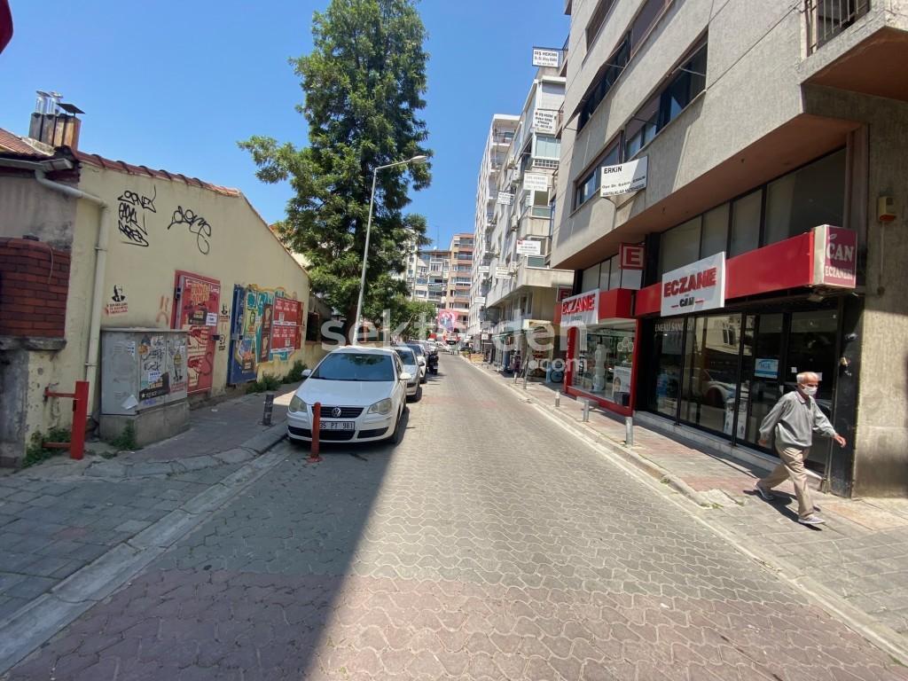 ALSANCAĞIN MERKEZİNDE KAÇIRILMAZ BAHÇELİ BATARLI SATILIK DÜKKAN