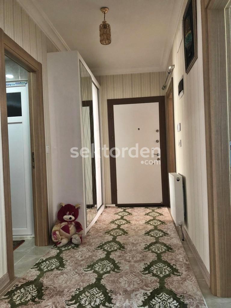 KOSOVA MAHALLESİ İTFAİYE ARKASI 3+1 ZEMİN KAT DAİRE