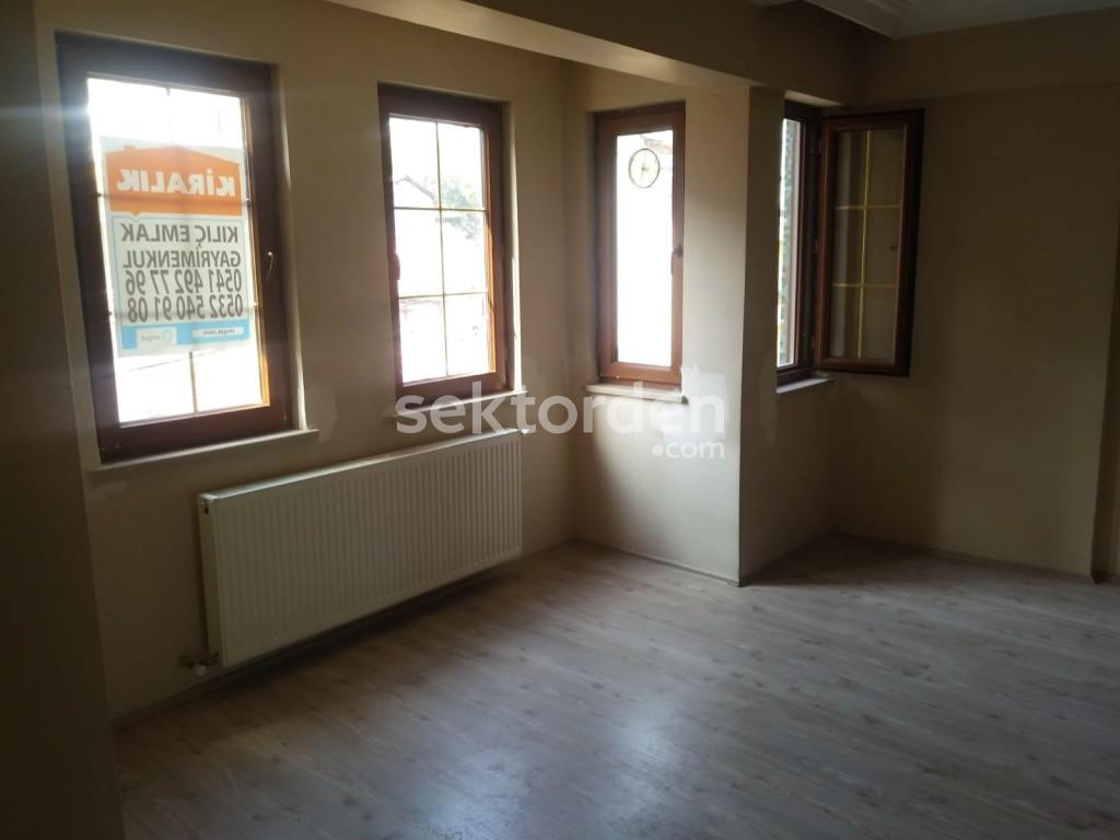 BURSA KILIÇ'TAN ALİPAŞA CADDE ÜSTÜ SATILIK 2+1 3.KAT DAİRE