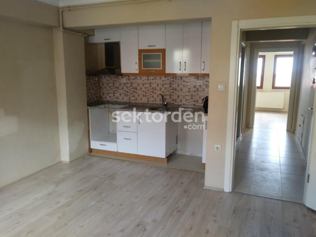 BURSA KILIÇ'TAN ALİPAŞA CADDE ÜSTÜ SATILIK 2+1 3.KAT DAİRE