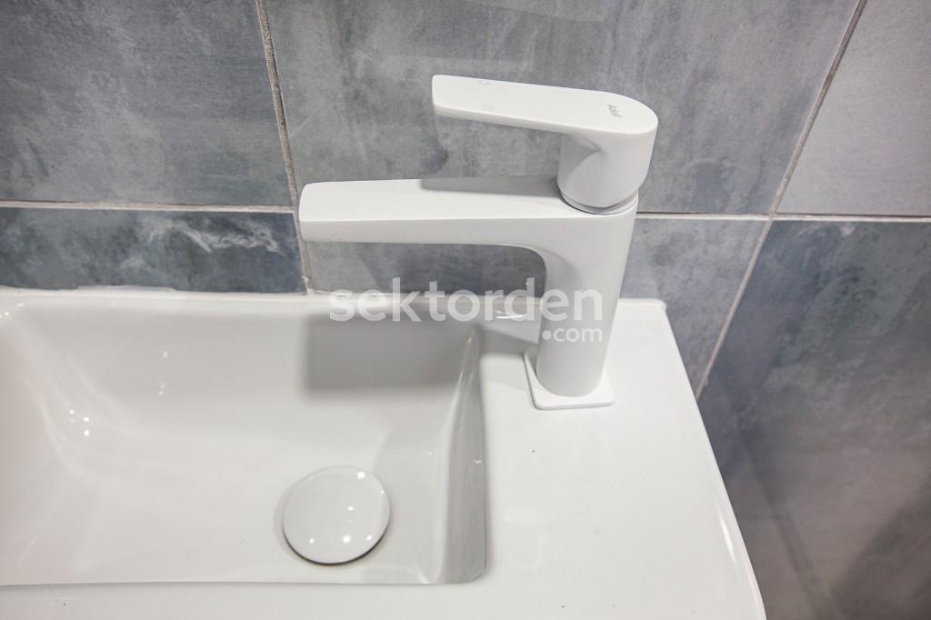 BURSA KILIÇTAN FULL TADILATI YAPILMIŞ 2,5+1 SATILIK LÜX DAİRE