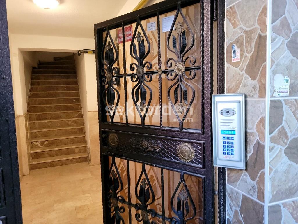 BURSA KILIÇ’TAN DEMİRTAŞ’TA SATILIK SÜPER LÜX EŞYALI 2+1 DUBLEX