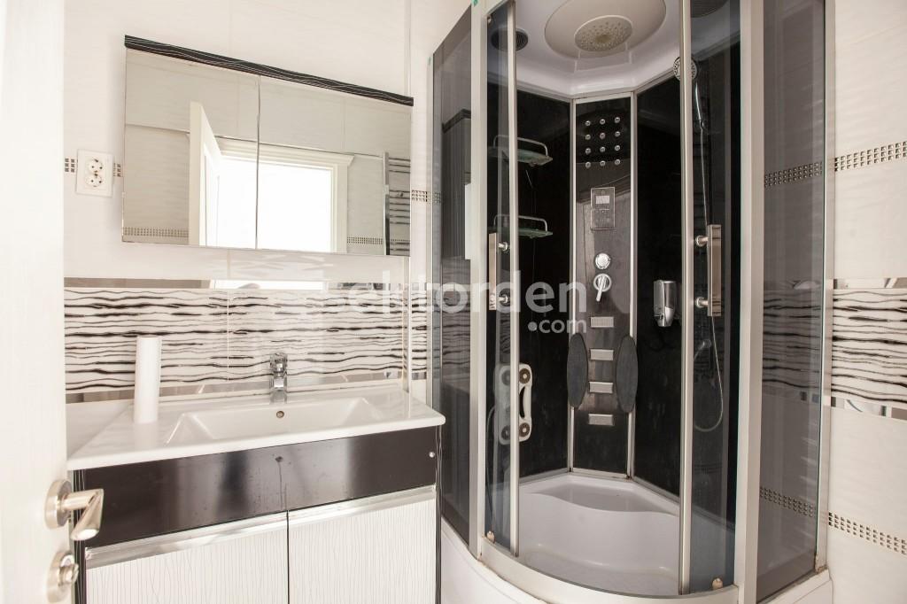 BURSA KILIÇ’TAN İNCİRLİ’DE CADDE ÜZERİ SATILIK LÜX 2+1 DAİRE