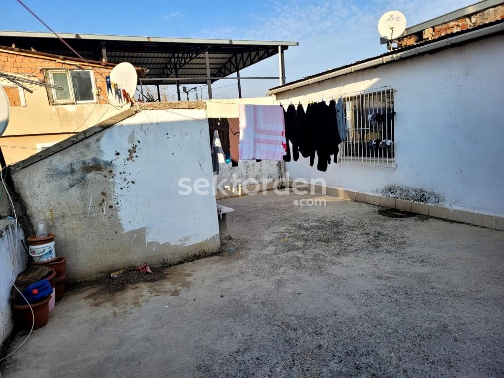 BURSA KILIÇ’TAN DEĞİRMENLİKIZIK TA 3 KATLI MÜSTAKİL EV