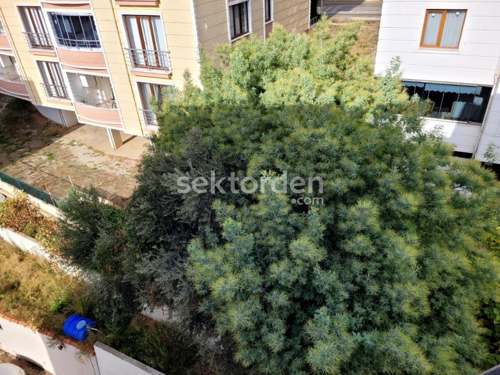 BURSA KILIÇ’TAN ARMUTLU DA EŞSİZ MANZARALI 2+1 DAİRE