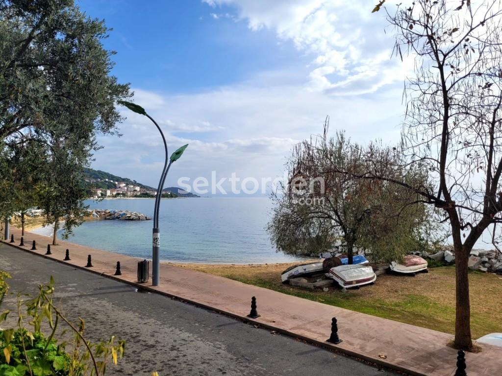 BURSA KILIÇ’TAN ARMUTLU DA EŞSİZ MANZARALI 2+1 DAİRE